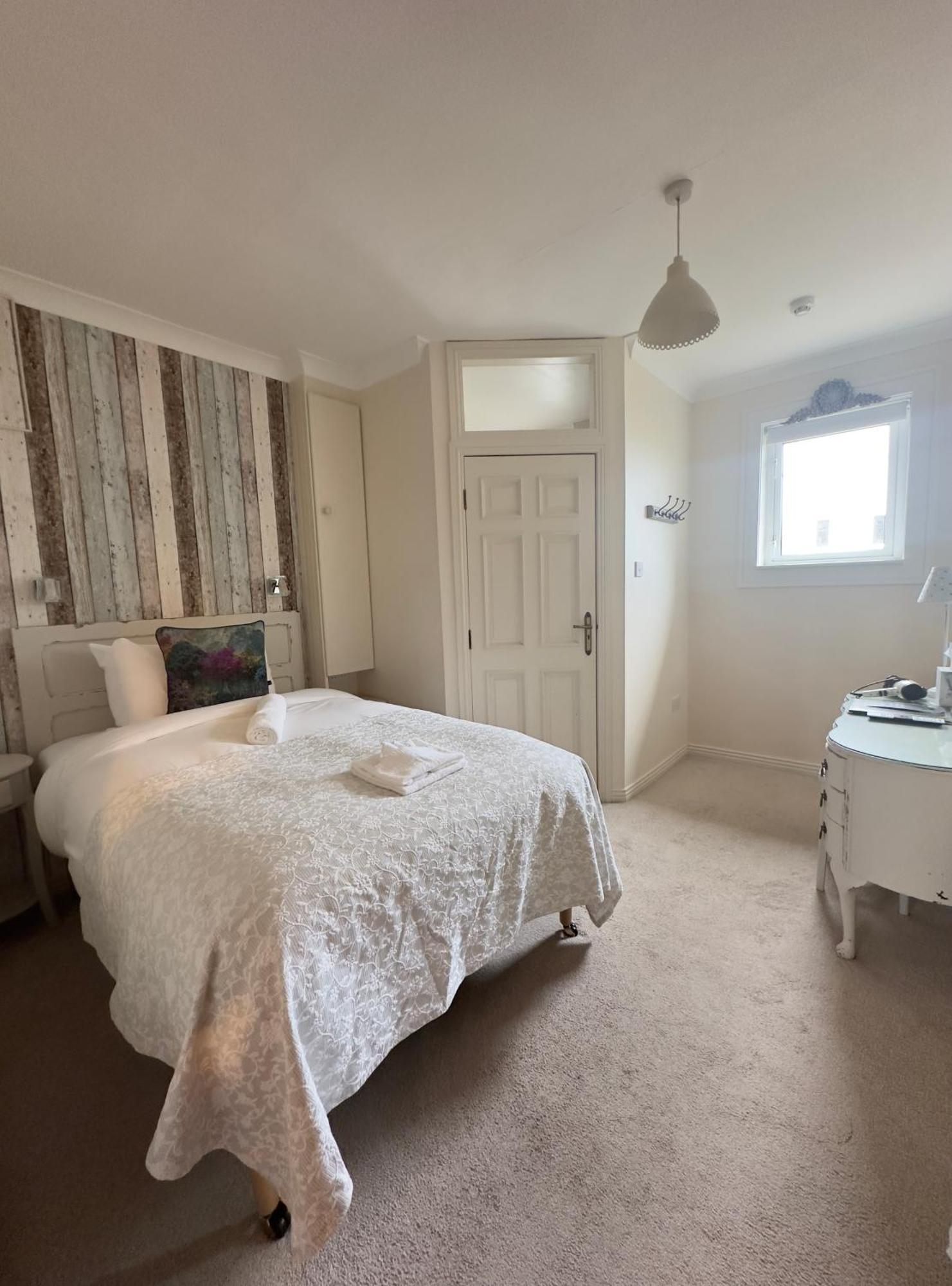 Bed and breakfast Ardawn House 5*